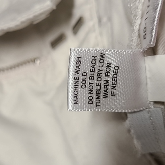 Ann Taylor LOFT Cargo Skirt. Size 0 - Picture 7 of 7